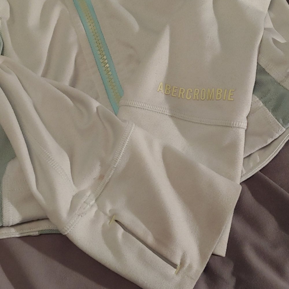 A & F active jacket - Picture 6 of 6